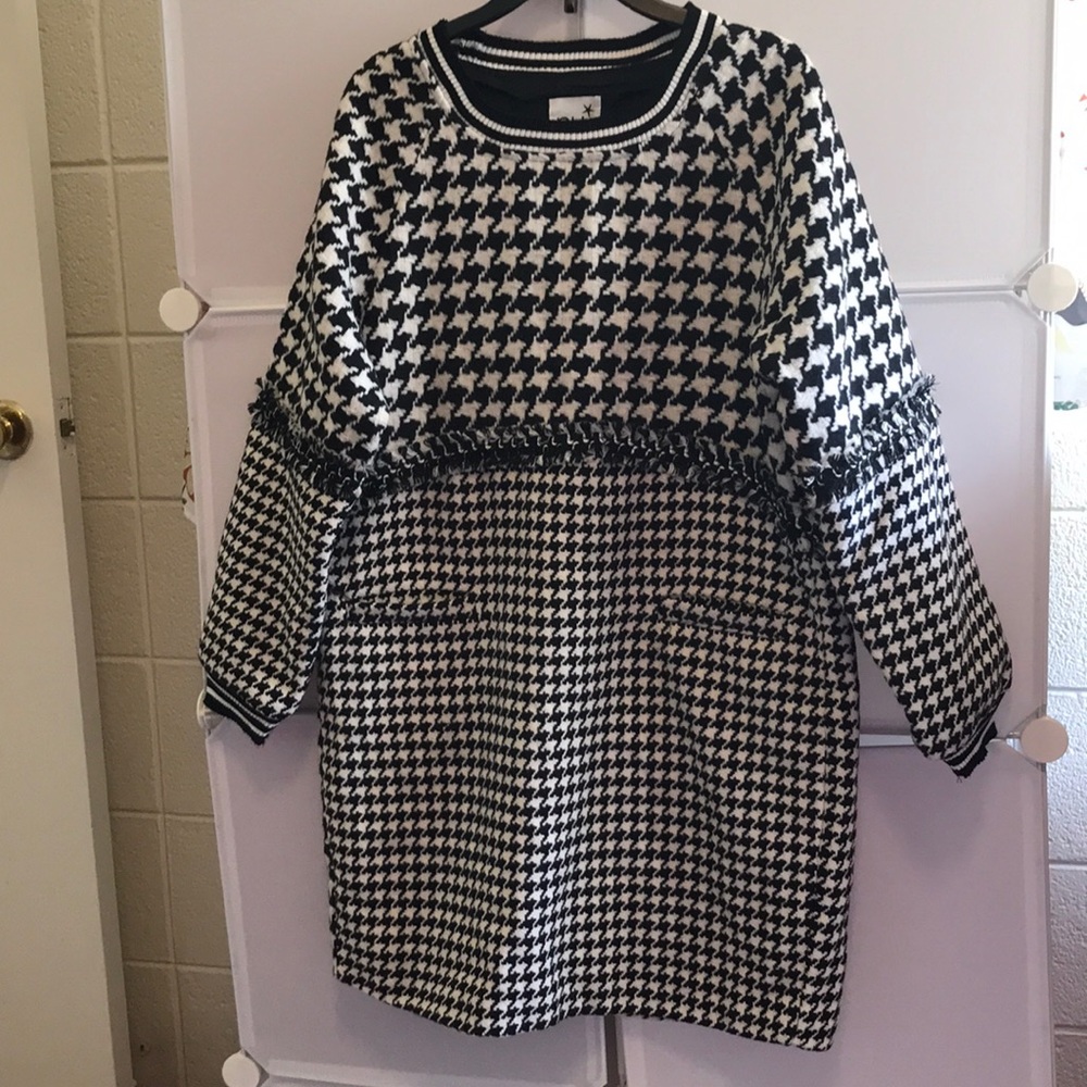 Above knee dress